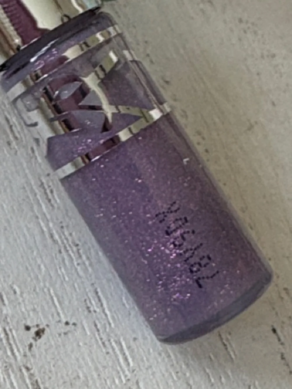 Yves Saint Laurent Loveshine Plumping Lip Oil Gloss - Thunder Stealer